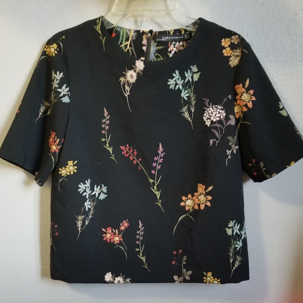 Zara woman floral print boxy top